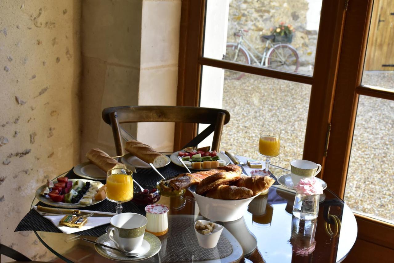 Bed and Breakfast La Tale Chahaignes Екстер'єр фото